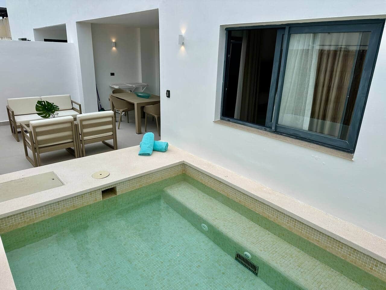 1BR Pool Front Cana Rock